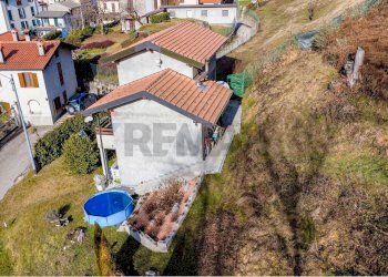 Casa all\'aperto - Villa Via Adua
 
19, Montegrino Valtravaglia - foto 28