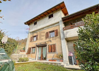 Casa all\'aperto - Villa Via Adua
 
19, Montegrino Valtravaglia - foto 3