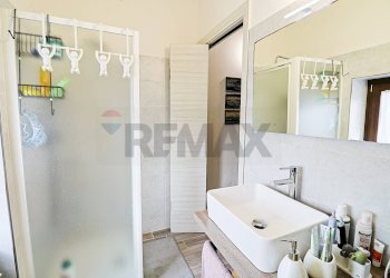 Bagno - Villa Via Adua
 
19, Montegrino Valtravaglia - foto 24