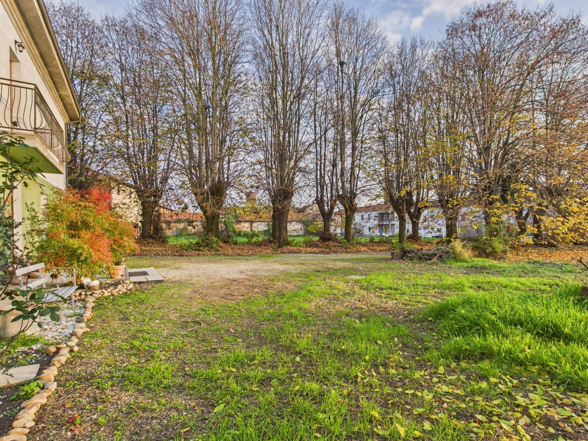 Giardino - Casa indipendente VIA MATTEOTTI
1, Sartirana Lomellina - foto 3