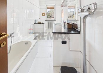 Bagno - Villa VIA GIOVANNI XXIII
 
2, Casatisma - photo 15