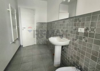 Bagno - Appartamento via Umberto
 
41, Sant'Agata Li Battiati - foto 8