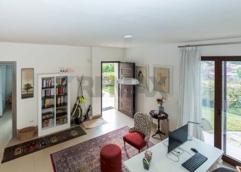 Soggiorno - Villa a Schiera Via Matteo Gaudioso
 
15, Pedara - foto 3