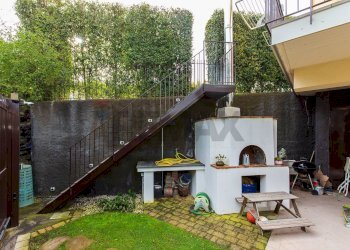 Giardino - Villa a Schiera Via Matteo Gaudioso
 
15, Pedara - foto 17