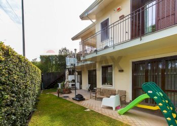 Casa all\'aperto - Villa a Schiera Via Matteo Gaudioso
 
15, Pedara - foto 19