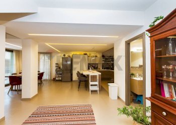 Sala da pranzo - Villa a Schiera Via Matteo Gaudioso
 
15, Pedara - foto 34