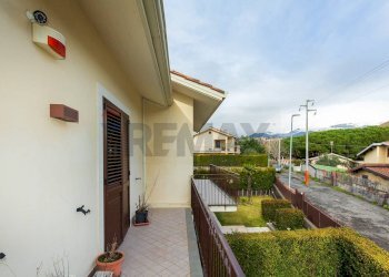 Balcone - Villa a Schiera Via Matteo Gaudioso
 
15, Pedara - foto 47