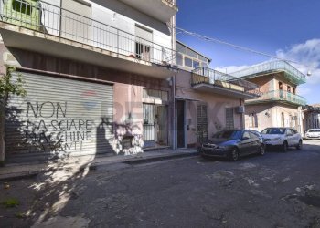 Edificio all\'aperto - Trilocale via Cavour
 
47, Mascali - foto 3