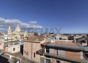 Edificio all\'aperto - Trilocale via Cavour
 
47, Mascali - foto 4