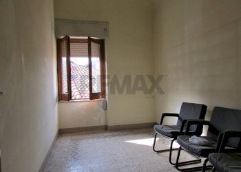 Stanza vuota - Casa indipendente Via Alessandro Magno
 
4, Bronte - foto 13