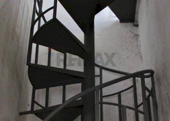 Scale - Casa indipendente Via Alessandro Magno
 
4, Bronte - foto 20