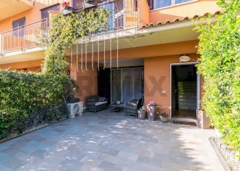 Casa all\'aperto - Villa a Schiera Via Aldo Moro
 
19, Mascalucia - foto 1