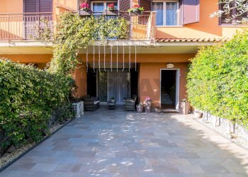 Casa all\'aperto - Villa a Schiera Via Aldo Moro
 
19, Mascalucia - foto 2