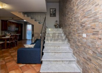 Scale - Villa a Schiera Via Aldo Moro
 
19, Mascalucia - foto 7