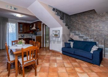 Sala da pranzo - Villa a Schiera Via Aldo Moro
 
19, Mascalucia - foto 9