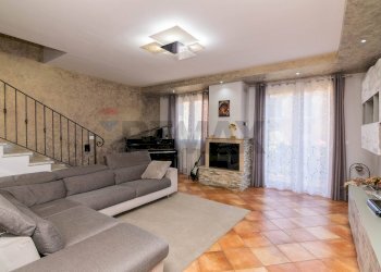 Soggiorno - Villa a Schiera Via Aldo Moro
 
19, Mascalucia - foto 18