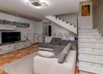 Soggiorno - Villa a Schiera Via Aldo Moro
 
19, Mascalucia - foto 20