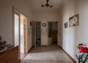 Hall / corridoio - Casa indipendente Via Pampallona
 
11, Caltagirone - foto 10