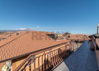 Balcone - Quadrilocale Via Antonio Vivaldi
 
27, Aci Sant'Antonio - foto 5