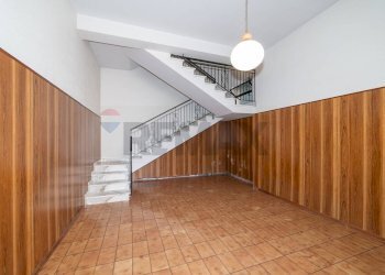 Scale - Quadrilocale Via Antonio Vivaldi
 
27, Aci Sant'Antonio - foto 12