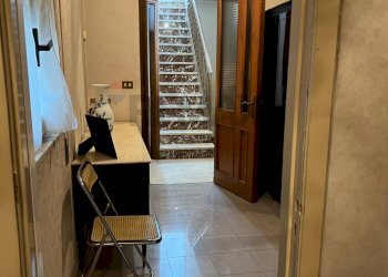 Hall / corridoio - Casa indipendente Via XVIII Traversa
 
91, Belpasso - foto 32