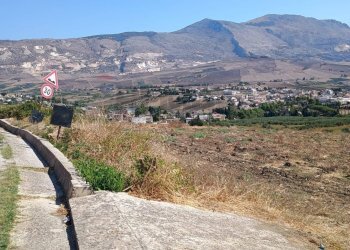 Vista delle montagne - Terreno edificabile Via Firenze
 
snc, Buseto Palizzolo - foto 2