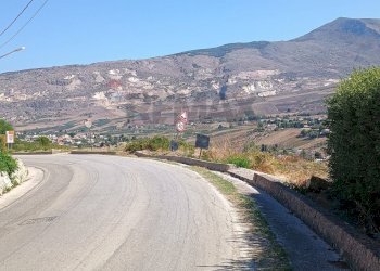 Vista delle montagne - Terreno edificabile Via Firenze
 
snc, Buseto Palizzolo - foto 6