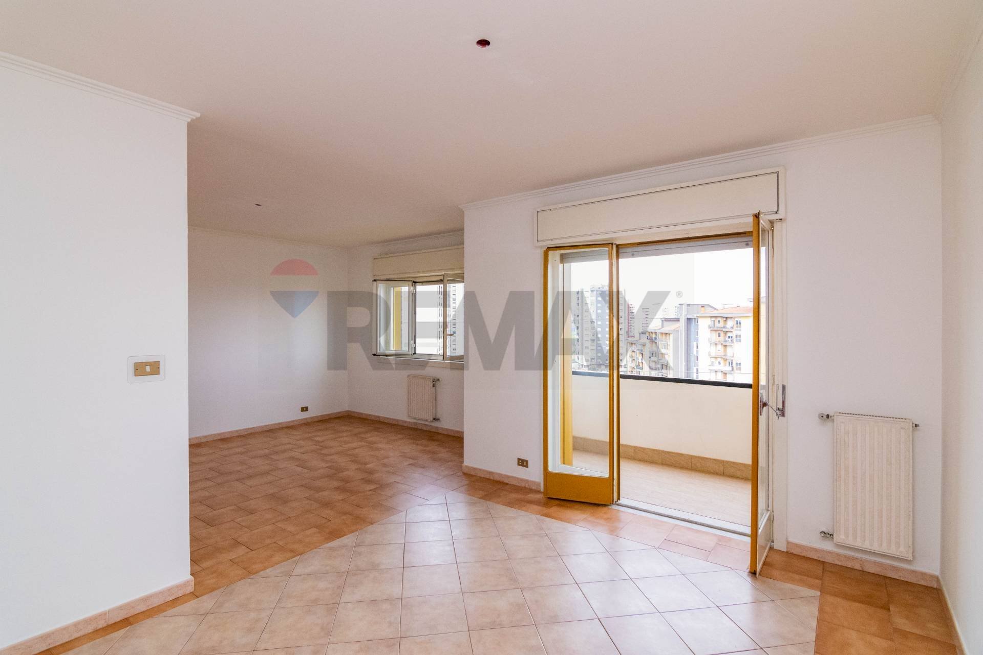 Stanza vuota - Four-room apartment Viale Castagnola
 
8, Catania - photo 1