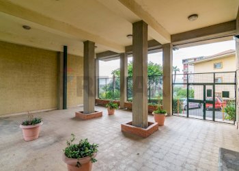 Terrazza - Quadrilocale Viale Castagnola
 
8, Catania - foto 3