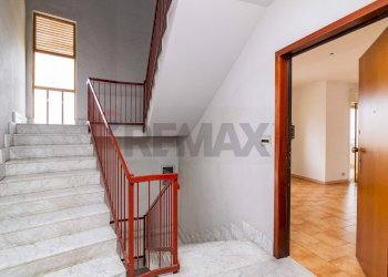 Scale - Quadrilocale Viale Castagnola
 
8, Catania - foto 5