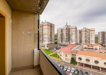 Balcone - Quadrilocale Viale Castagnola
 
8, Catania - foto 9