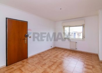 Stanza vuota - Quadrilocale Viale Castagnola
 
8, Catania - foto 16