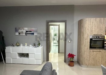 Soggiorno - Quadrilocale Villaggio Sant'agata Zona B
 
95, Catania - foto 5