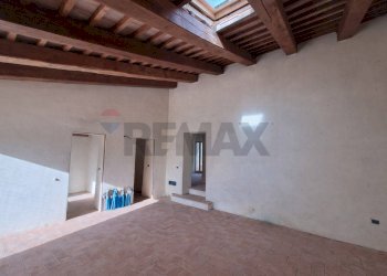 Salone - Casa indipendente Bucine - foto 5