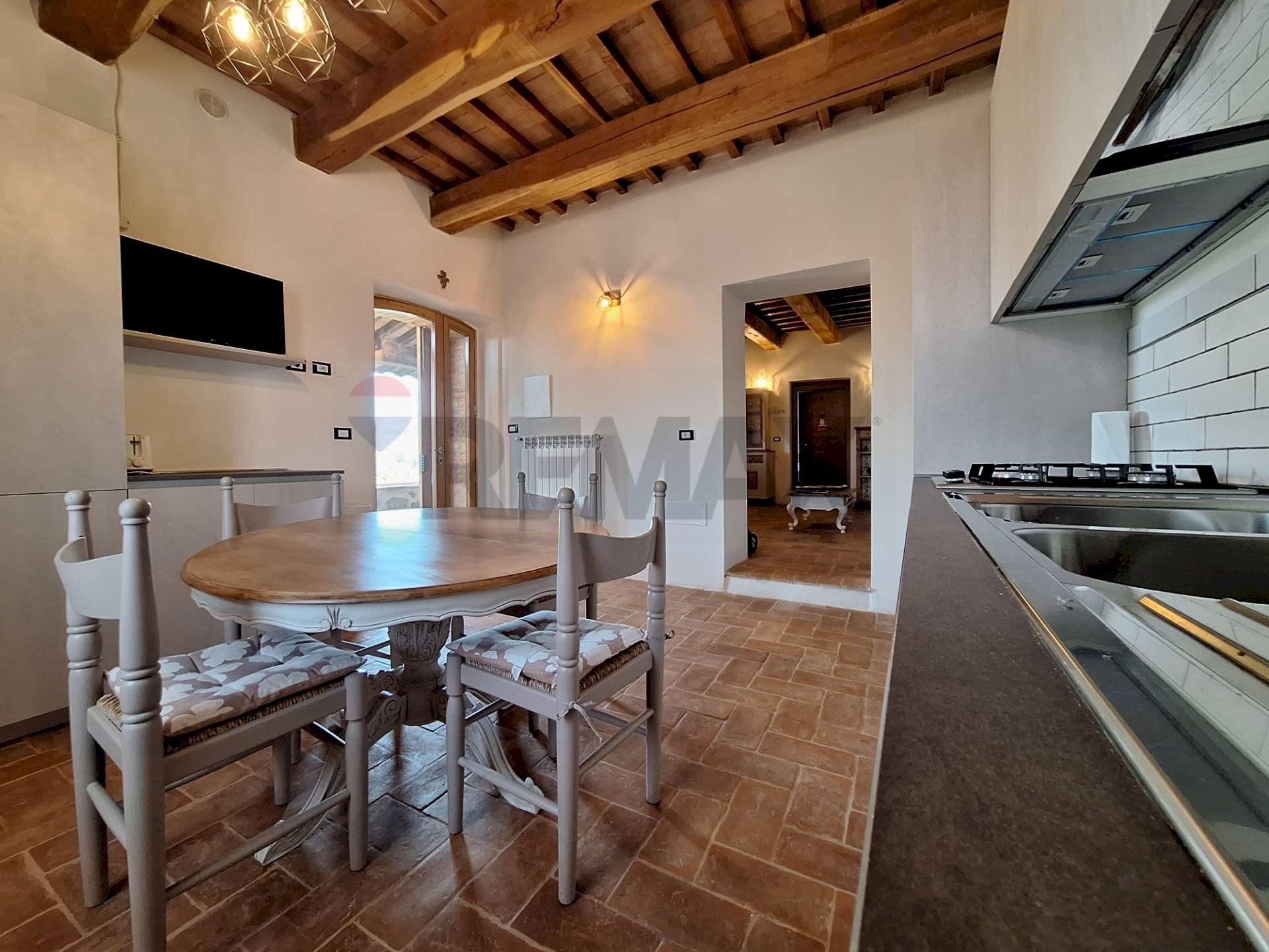 Cucina abitabile - Villa Bifamiliare Bucine - foto 1