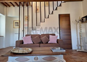 Dettaglio salone - Villa Bifamiliare Bucine - foto 1