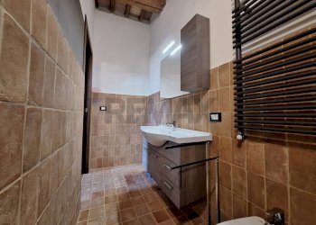 Bagno 1 - Villa Bifamiliare Bucine - foto 7