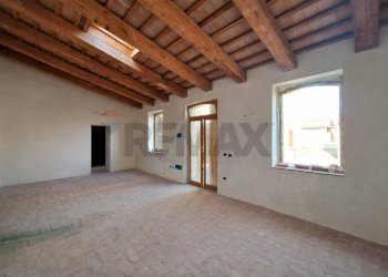 Zona giorno e cucina - Trilocale Bucine - foto 5