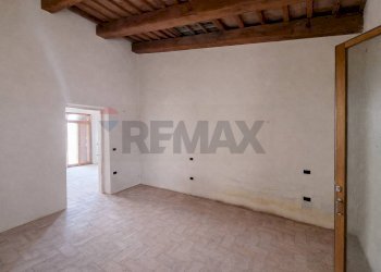 Camera matrimoniale 2 - Trilocale Bucine - foto 11