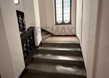 Scale - Appartamento via Cialdini
 
81, Fabriano - foto 11