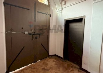 Hall / corridoio - Appartamento via Cialdini
 
81, Fabriano - foto 13