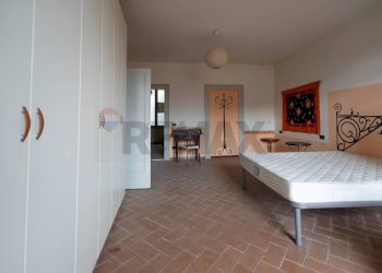 Camera / camera da letto - Appartamento via Cialdini
 
81, Fabriano - foto 22