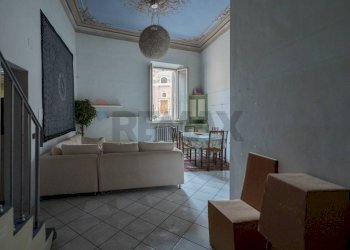 Sala da pranzo - Appartamento via Cialdini
 
81, Fabriano - foto 25