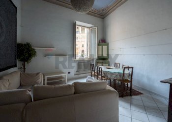 Sala da pranzo - Appartamento via Cialdini
 
81, Fabriano - foto 26