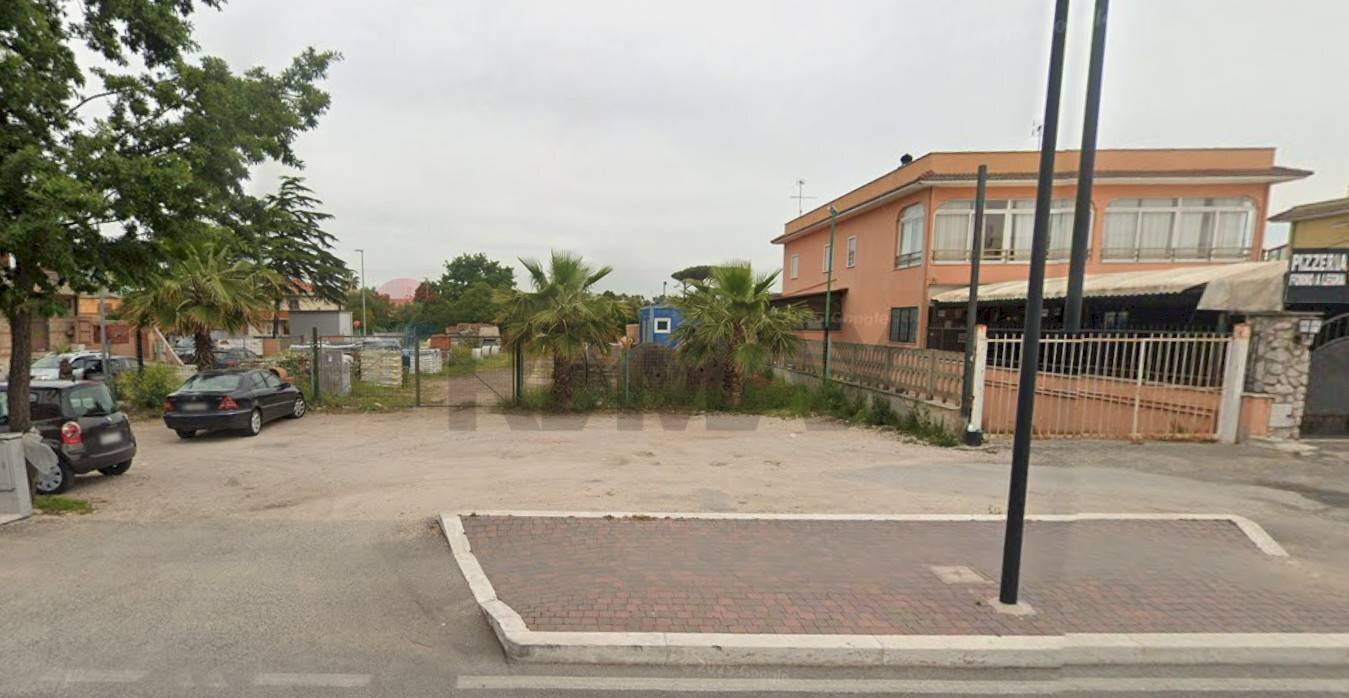 Edificio all\'aperto - Building land Vi Cecconi
 
5a, Anzio - photo 1