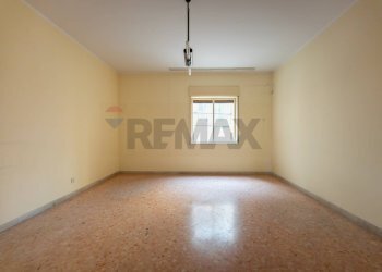Stanza vuota - Quadrilocale via Polonia
 
12, Siracusa - foto 19