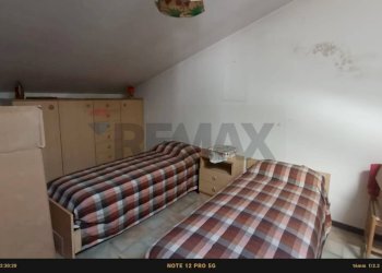 Camera / camera da letto - Casa indipendente Corso Cardinale Parente
 
104, Casalnuovo Monterotaro - foto 30