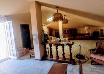 Soggiorno - Casa indipendente Corso Cardinale Parente
 
104, Casalnuovo Monterotaro - foto 33