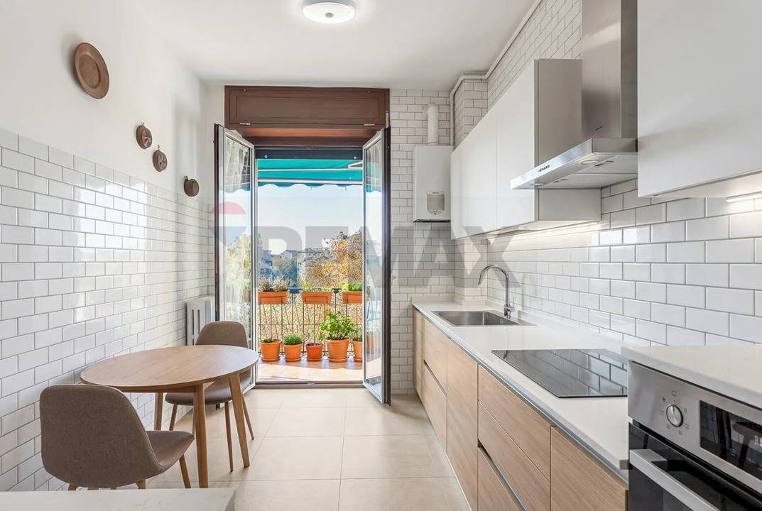 Cucina - Three-room apartment Piazzale Vincenzo Cuoco
 
4, Milano - photo 3