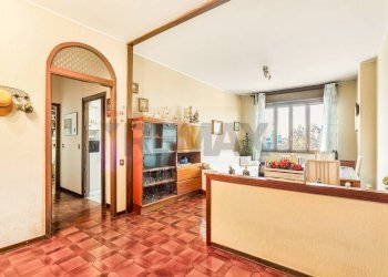 Soggiorno - Three-room apartment Piazzale Vincenzo Cuoco
 
4, Milano - photo 5